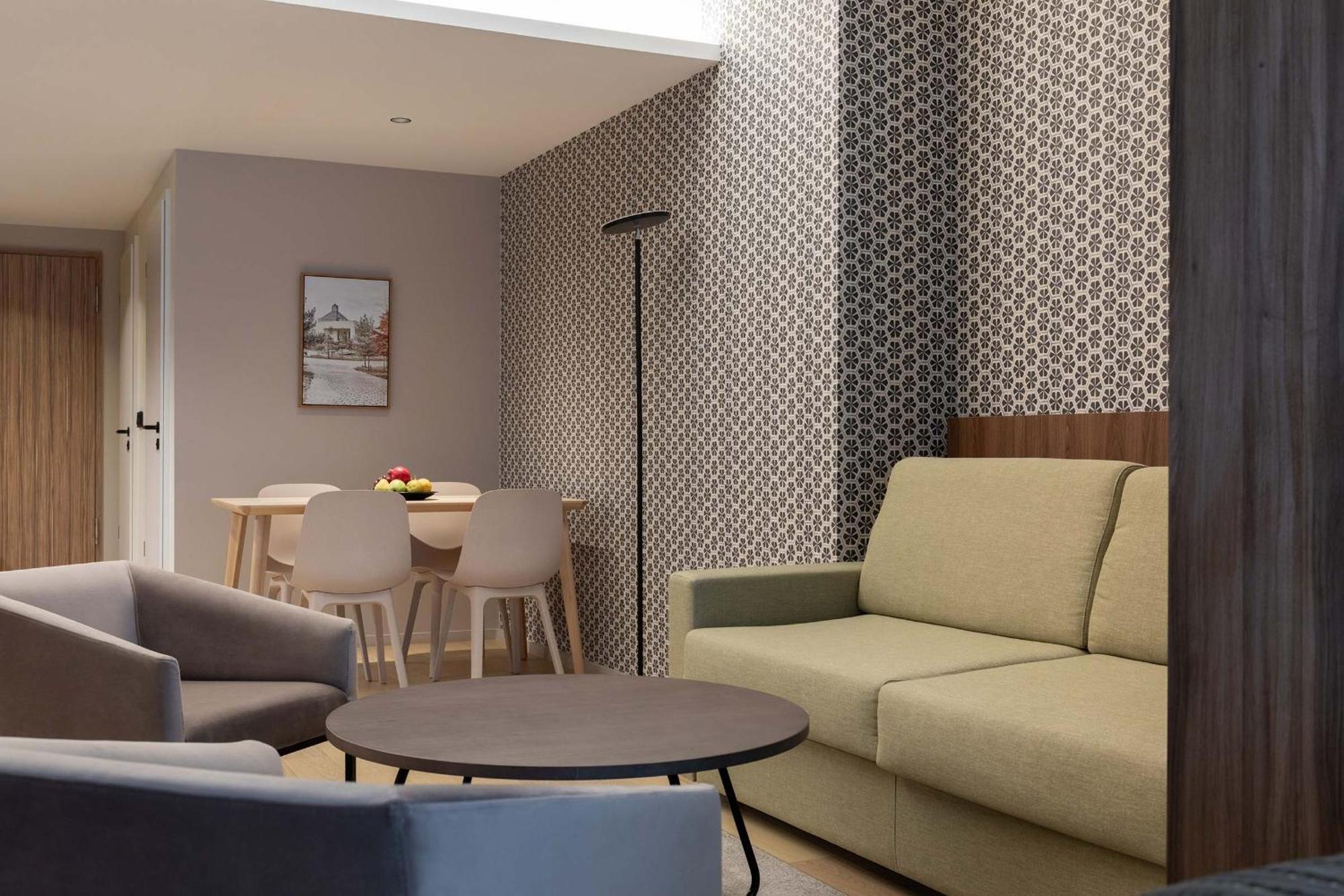 The Central Kirchberg - Smart Aparthotel Luxembourg Exterior photo